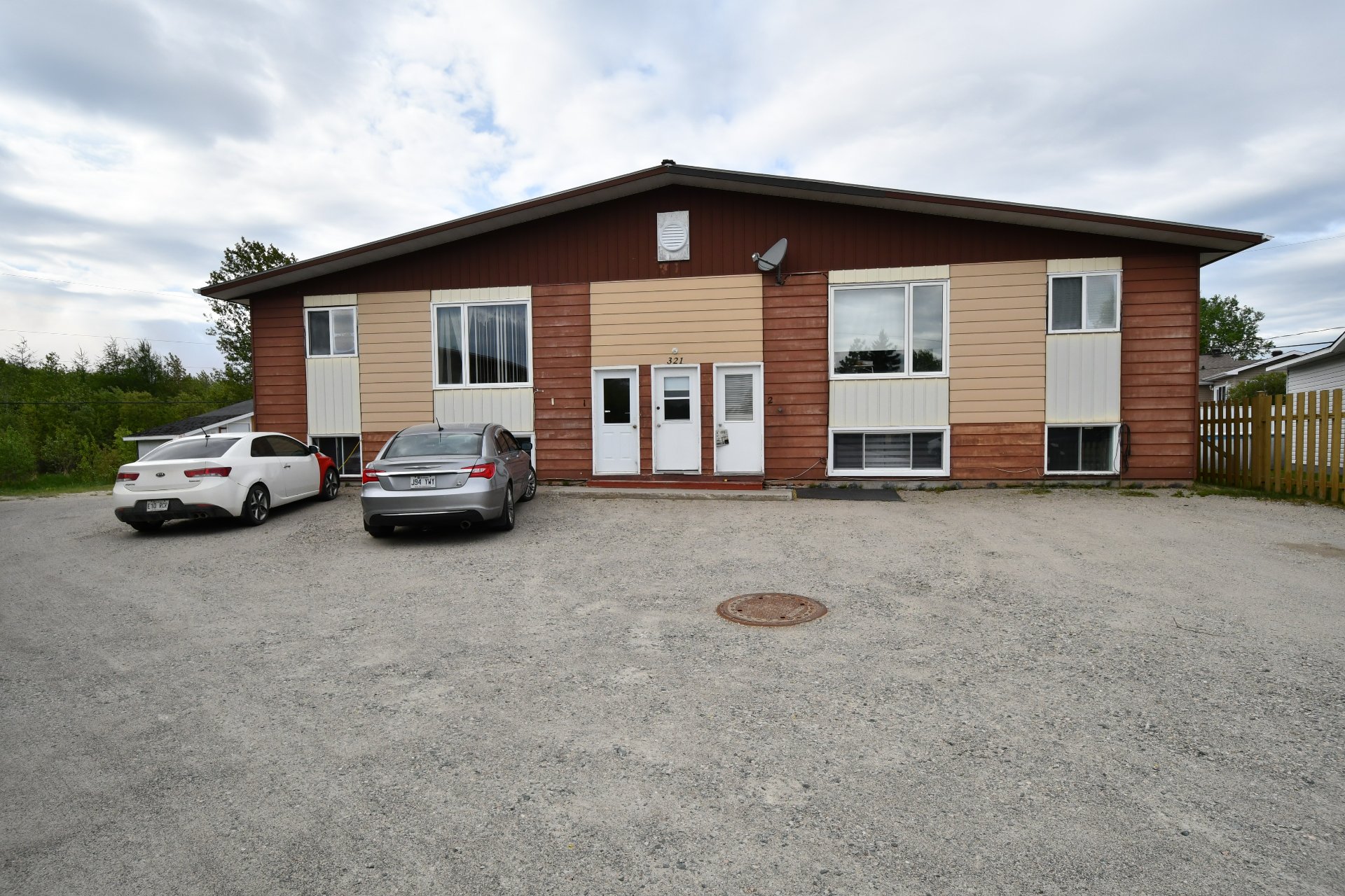 Propriétés 321 Place TroisCents La Sarre Les immeubles EXCELL