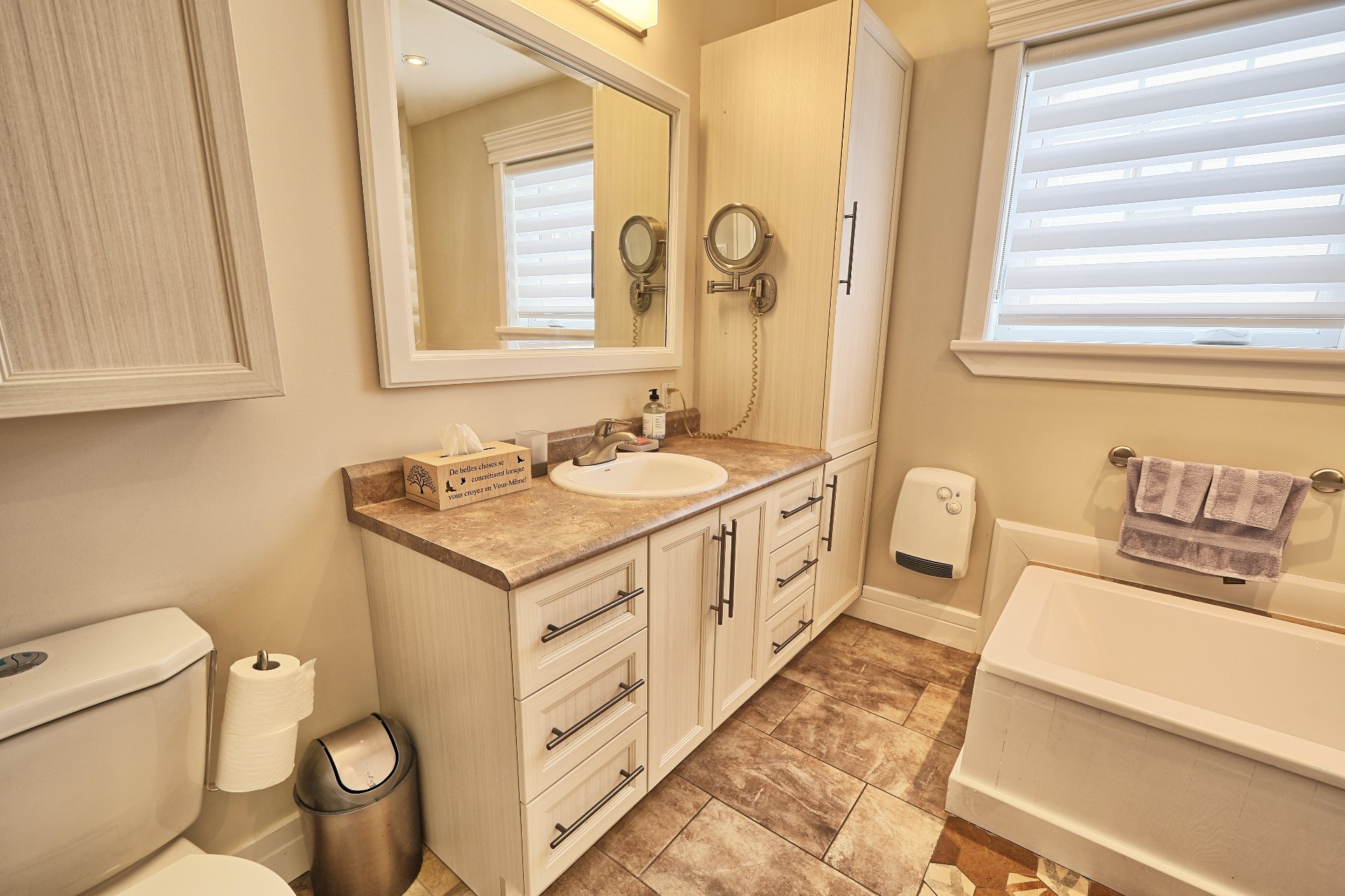 Propriétés 180 Rue Lachance SainteGermaineBoulé Les immeubles EXCELL